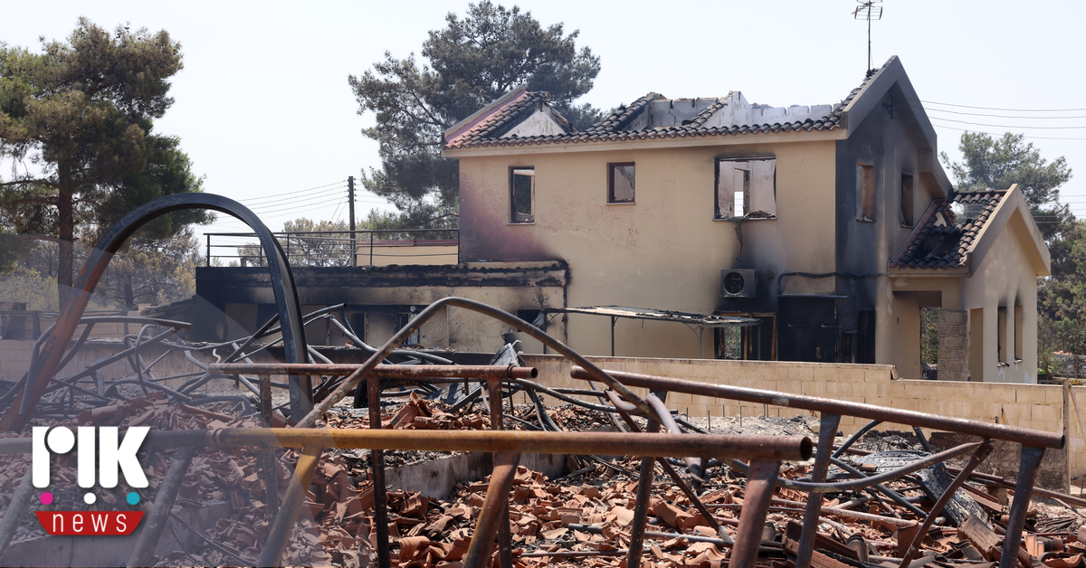 Αγώνας δρόμου για επιδιόρθωση των ζημιών από τη φονική πυρκαγιά Αγώνας δρόμου για επιδιόρθωση των ζημιών από τη φονική πυρκαγιά