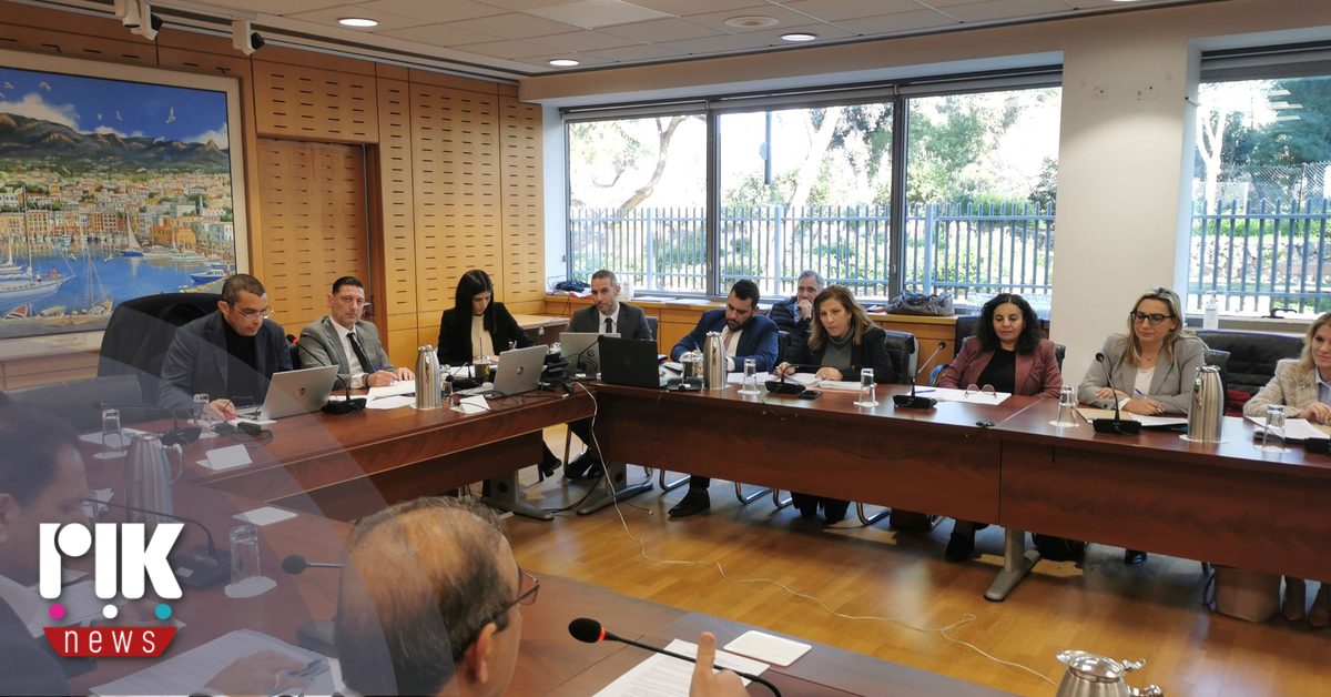 Πολλαπλές συντάξεις: Μερική αποδοχή της αναπομπής από τον Πρόεδρο, αποφάσισε η Βουλή