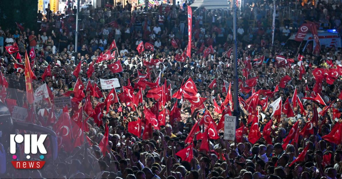 Τουρκία: Μαζικές διαδηλώσεις με συμμετοχή εκατομμυρίων, εξαγγέλλει ο Οζέλ Τουρκία: Μαζικές διαδηλώσεις με συμμετοχή εκατομμυρίων, εξαγγέλλει ο Οζέλ
