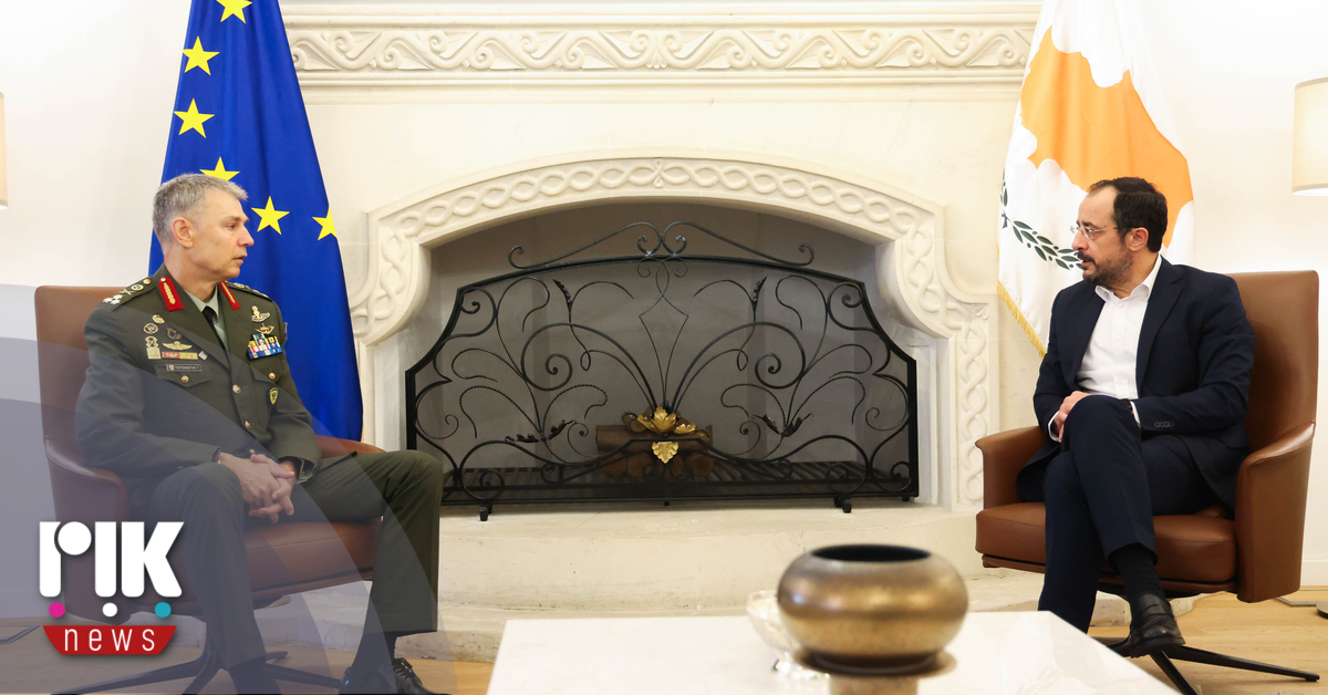 Ο ΠτΔ ευχαρίστησε τον Τσιτσικώστα – "Ήταν καθοριστικός ο ρόλος του στην εξωστρέφεια της ΕΦ"