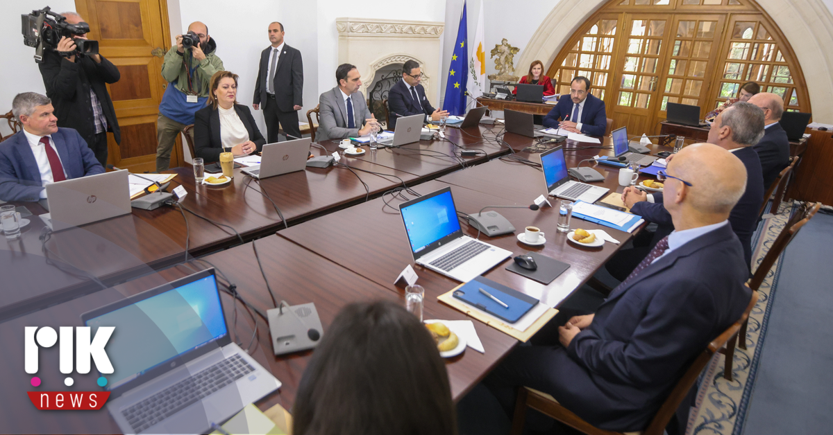 Πρόεδρος: Όταν λάβω αποφάσεις για το θέμα του ανασχηματισμού θα τις ανακοινώσω