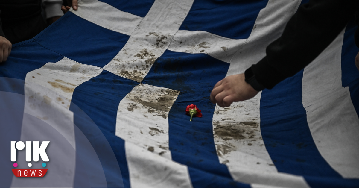 Χιλιάδες πολίτες τίμησαν και φέτος την επέτειο του Πολυτεχνείου