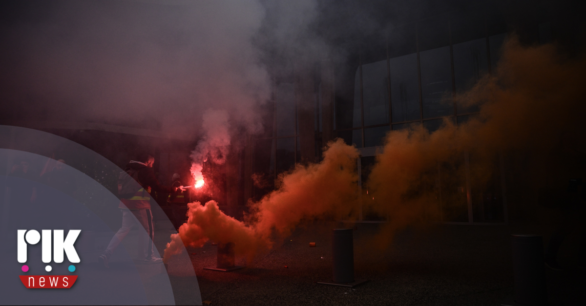 Εξαήμερη κράτηση σε 34χρονο για εκτόξευση ναυτικής φωτοβολίδας