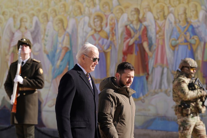 2 ΜΠΑΙΝΤΕΝ ΚΙΕΒΟ 2.jpg