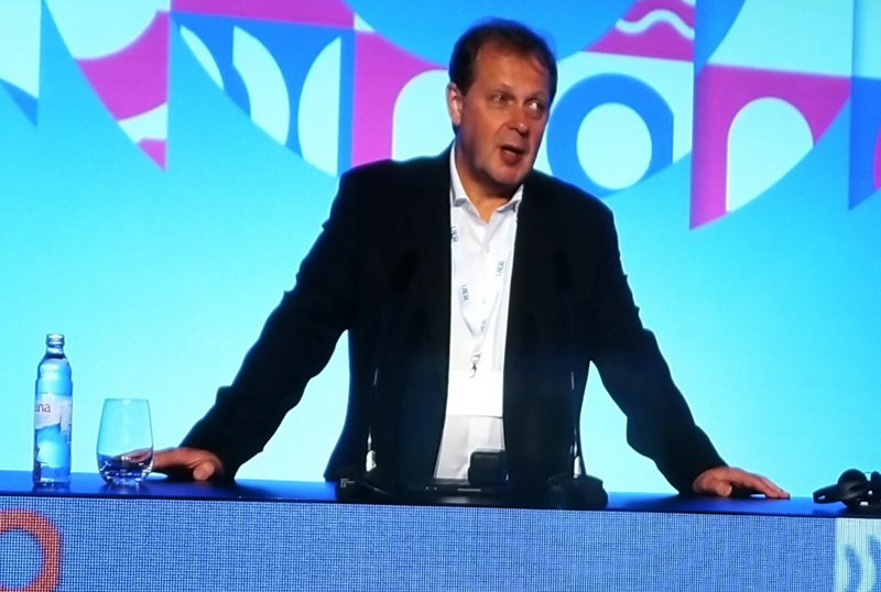 EBU 22.jpg