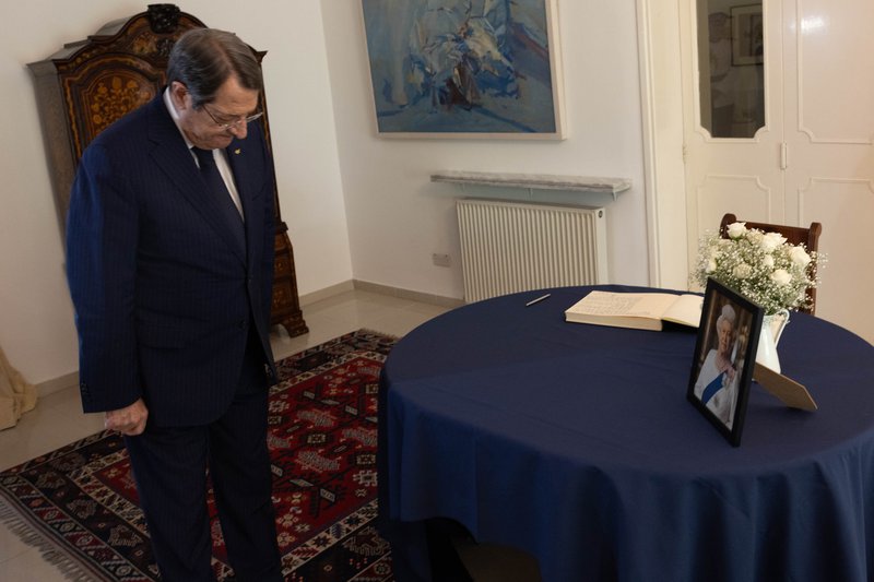 ΕΛΙΣΑΒΕΤ ΠΡΟΕΔΡΟΣ ΑΝΑΣΤΑΣΙΑΔΗΣ.jpg