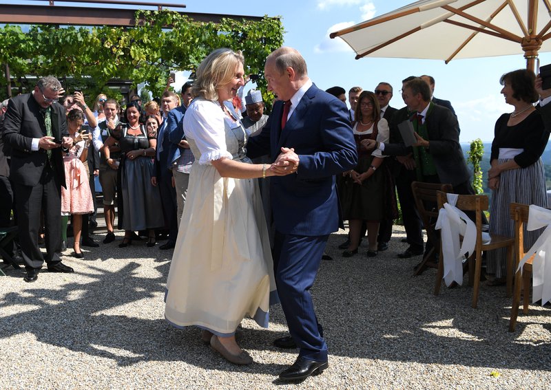 Κάριν Πούτιν Photo by Roland SCHLAGER  various sources  AFP.jpg
