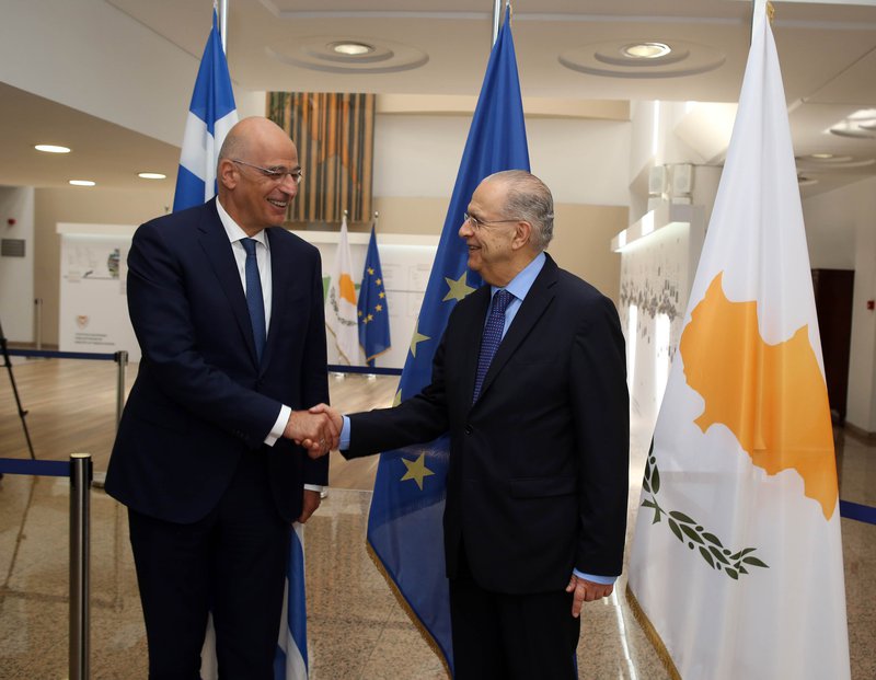 Κασουλίδης Δένδιας 2 28 -7- 22.JPG
