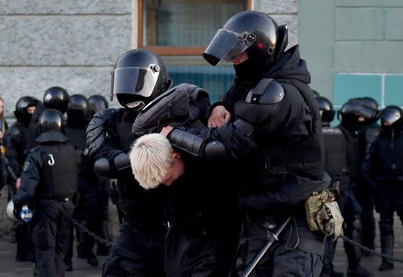 RUSSIA 2DEMO 2.jpg