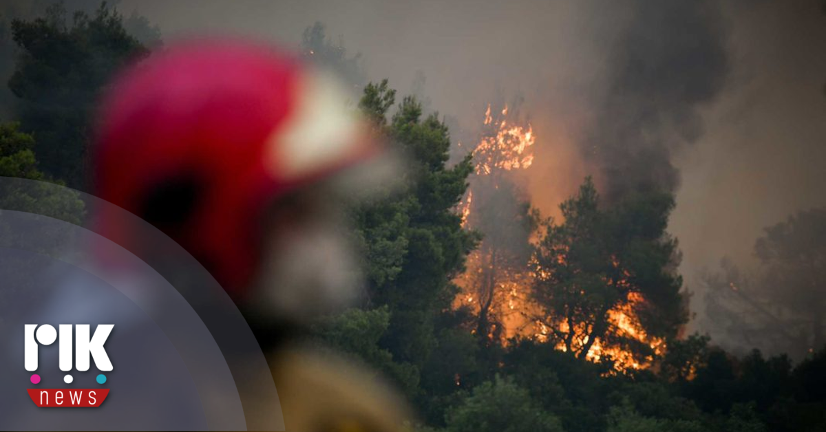 Ελλάδα: Σε πλήρη εξέλιξη η πυρκαγιά στα Βίλια - Απομακρύνθηκαν οι κάτοικοι πέντε οικισμών - Vimarsana News