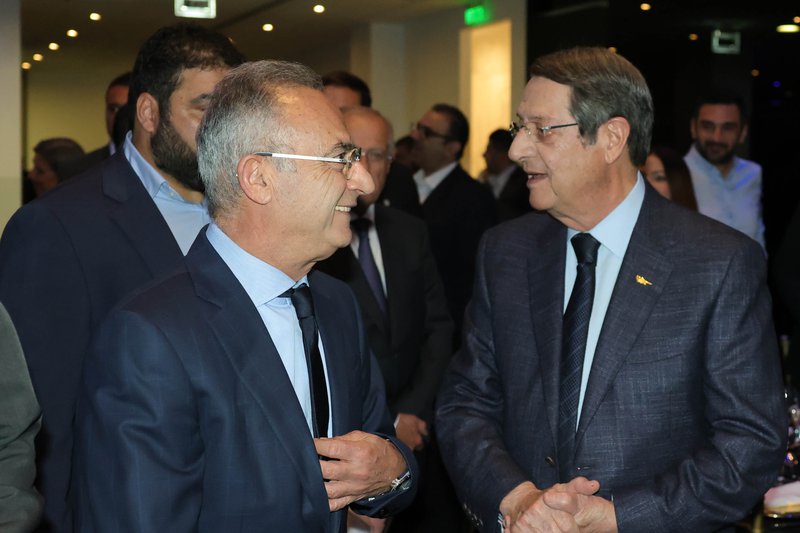 αναστασιαδης αβερωφ.jpg