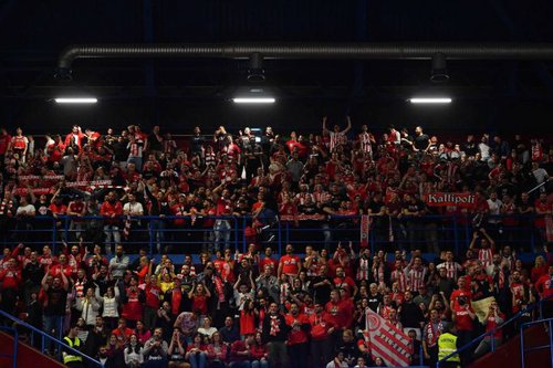 olympiacos-fans.jpg
