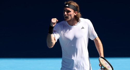 tsitsipas-ao23-17.jpg