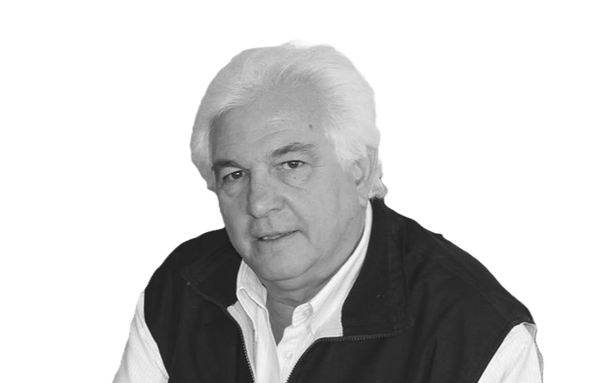 ΝΤΙΜΗΣ ΜΑΥΡΟΠΟΥΛΟΣ-BW.png